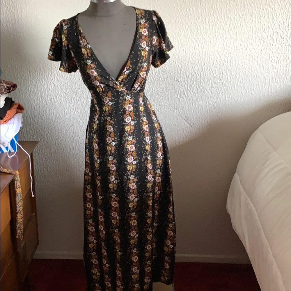Forever 21 floral maxi dress